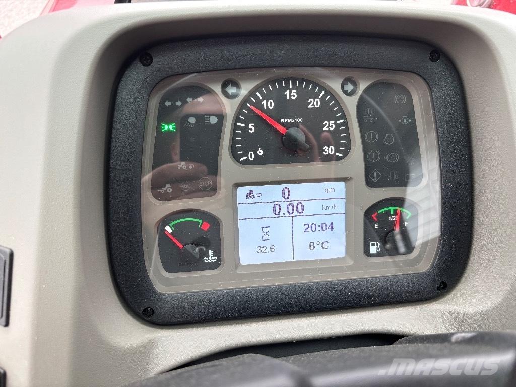 Case IH Farmall 75 A Tractors