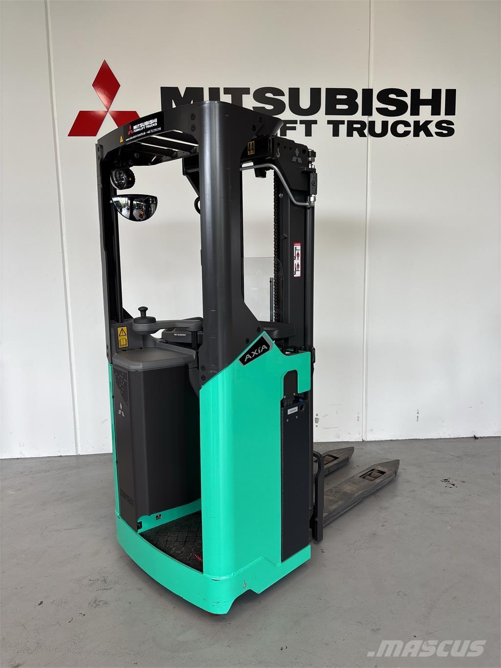 Mitsubishi SBR16N2 Self propelled stackers
