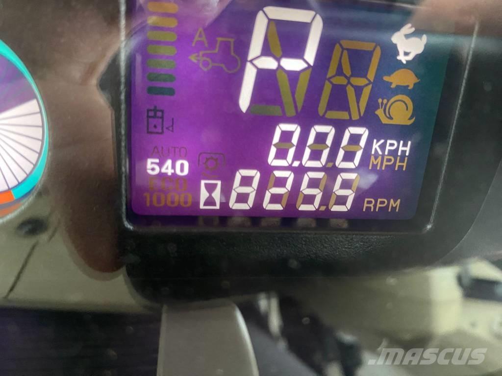 Massey Ferguson 7624 Tractors