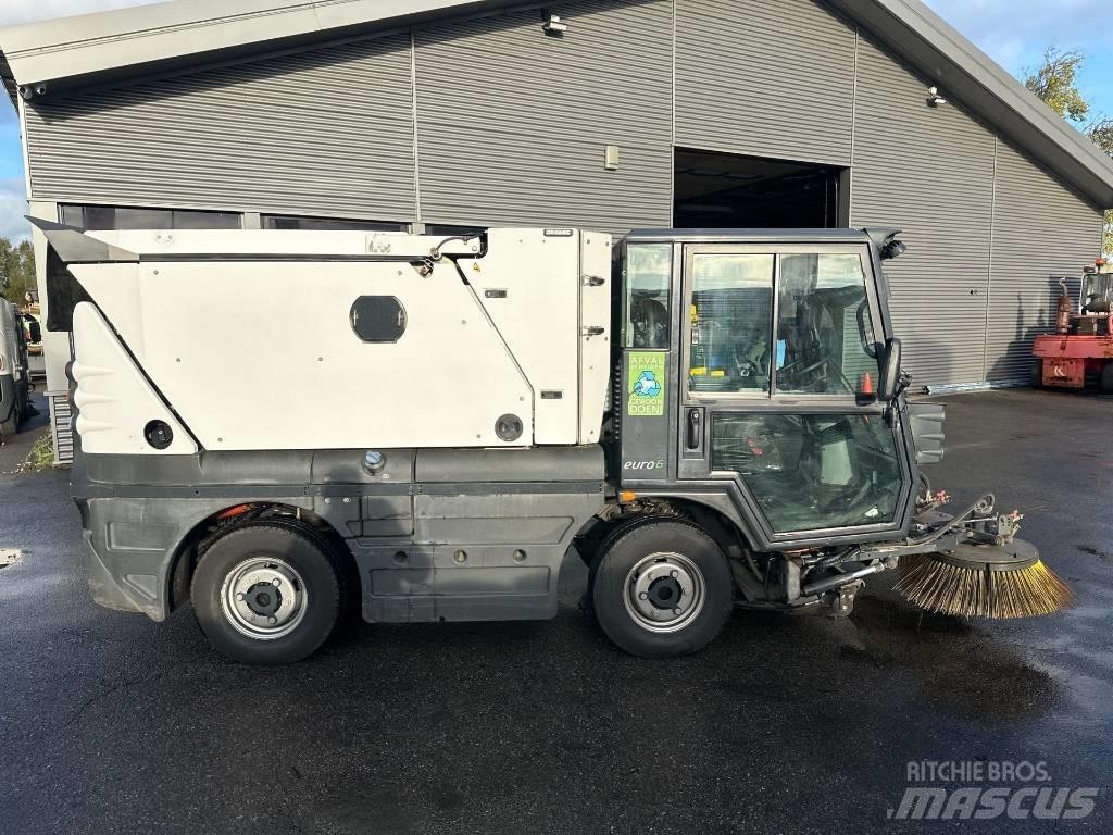 Schmidt Swingo 200 Sweepers