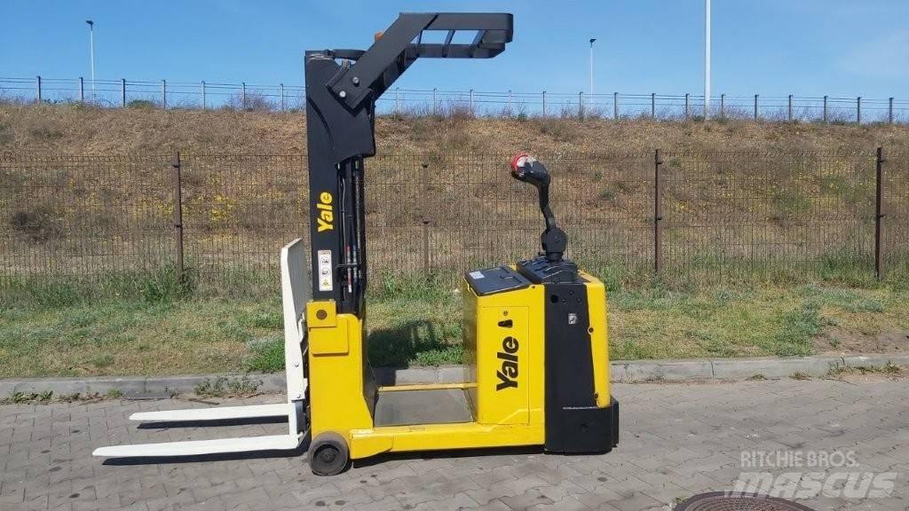 Yale MC10 Reach trucks