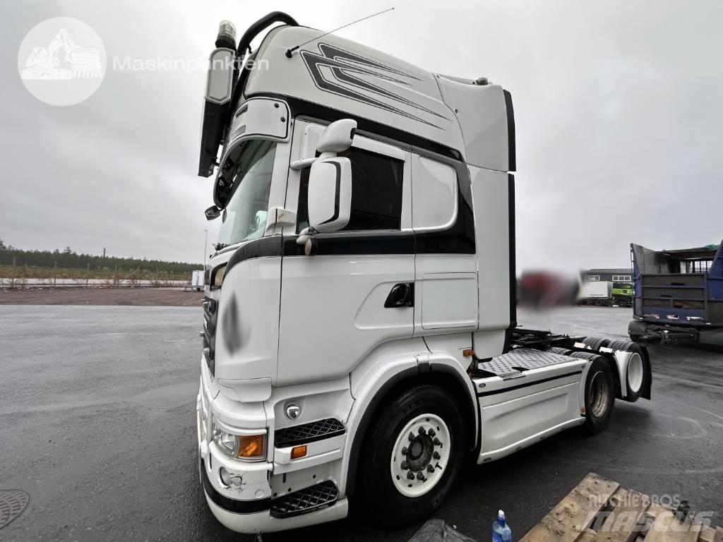 Scania R 560 LA Tractor Units