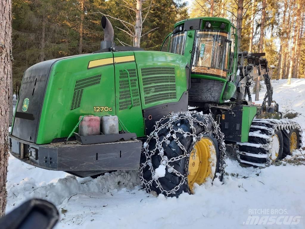 John Deere 1270G 6W Harvesters