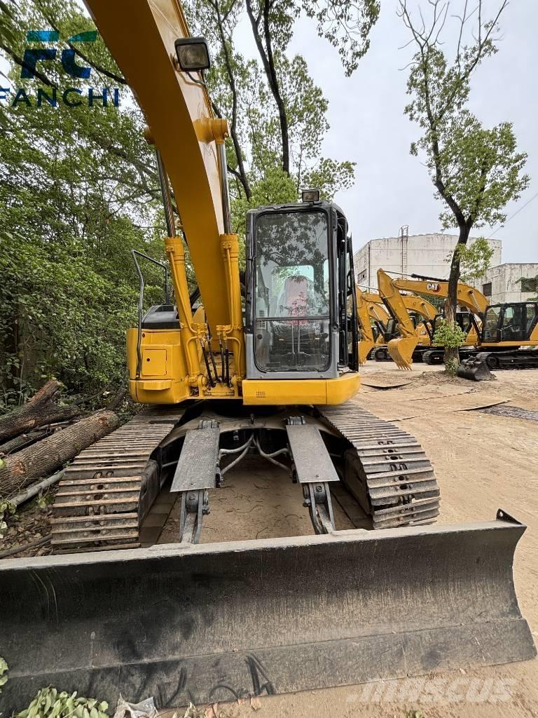 Komatsu PC 128 US Crawler excavators