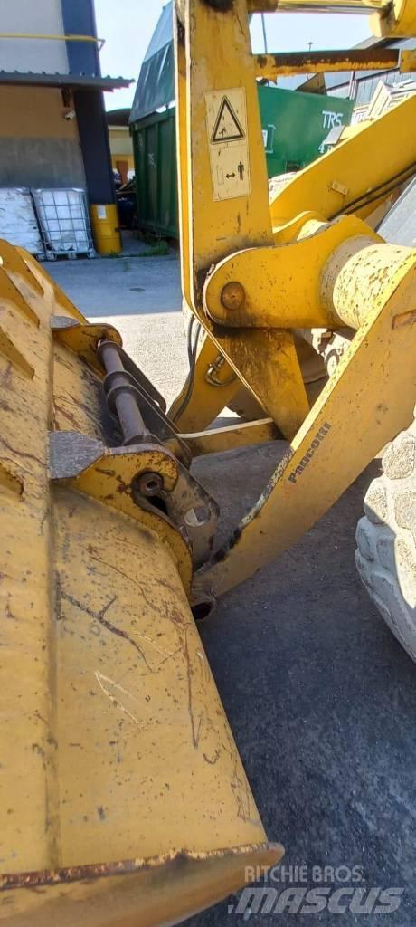Komatsu WA 200 PT-5 Wheel loaders