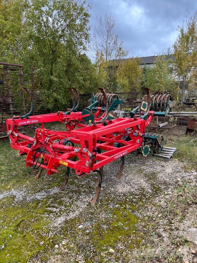  Voogel Noot Cult-402 Chisel ploughs