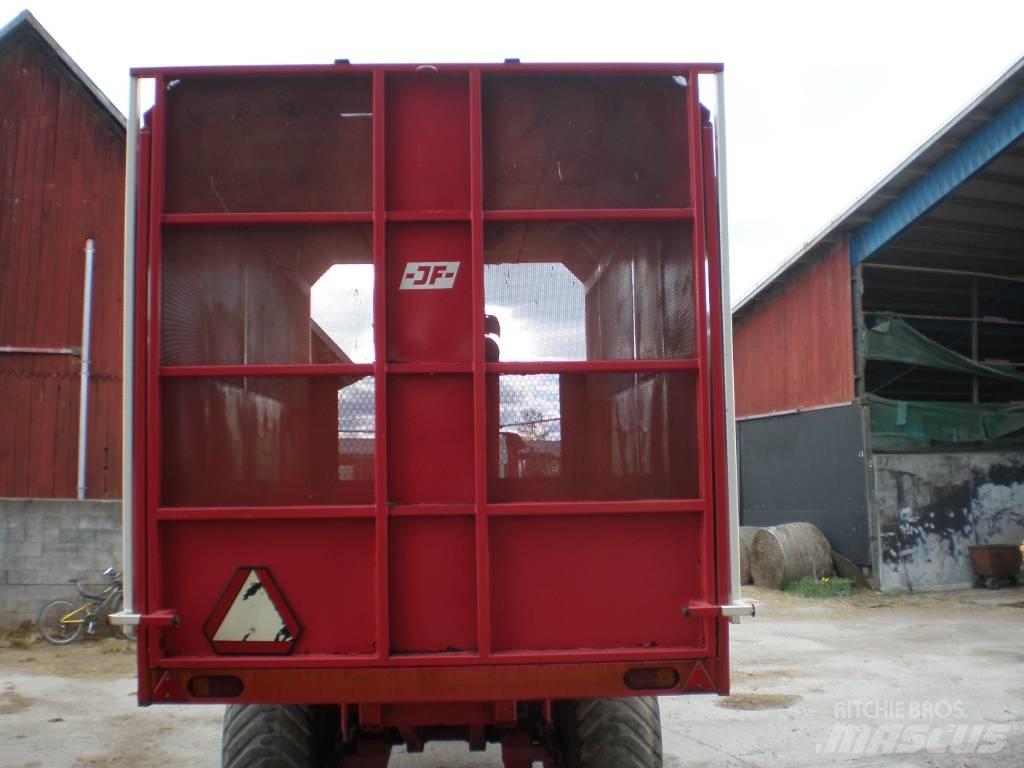 JF ES 3000 M Self loading trailers