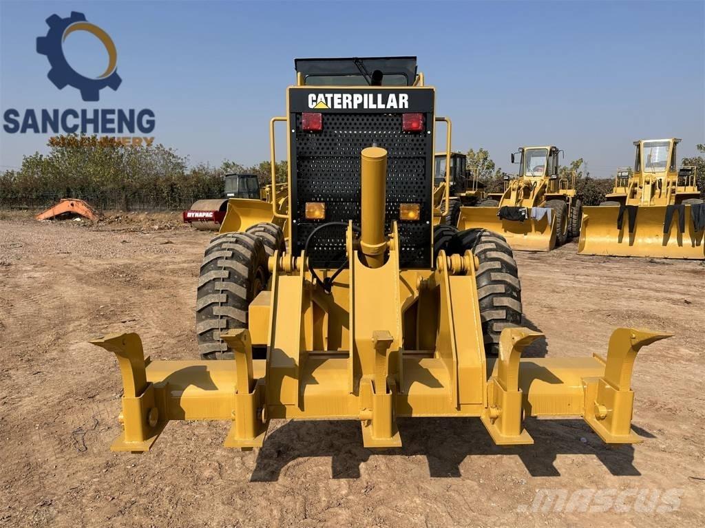 CAT 140H Graders