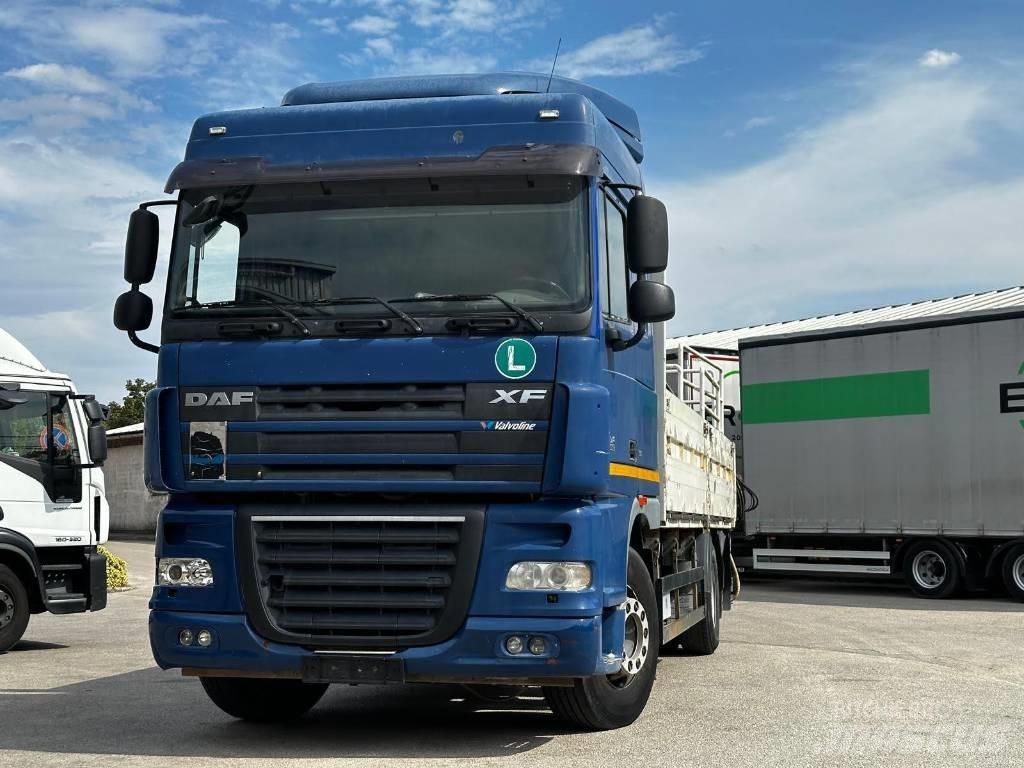 DAF XF 105.460 Crane trucks