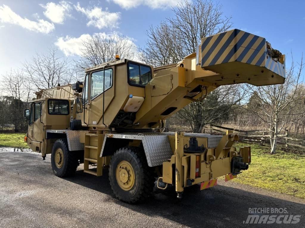 Grove AT422E All terrain cranes