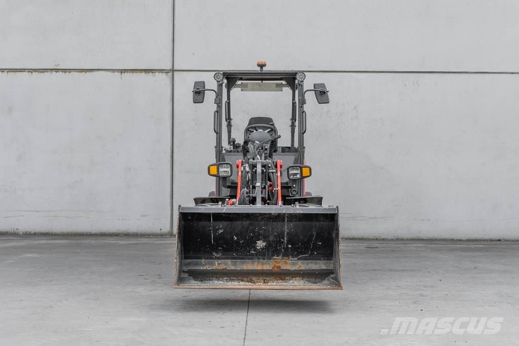 Manitou MLA 3-25 HC Mini loaders