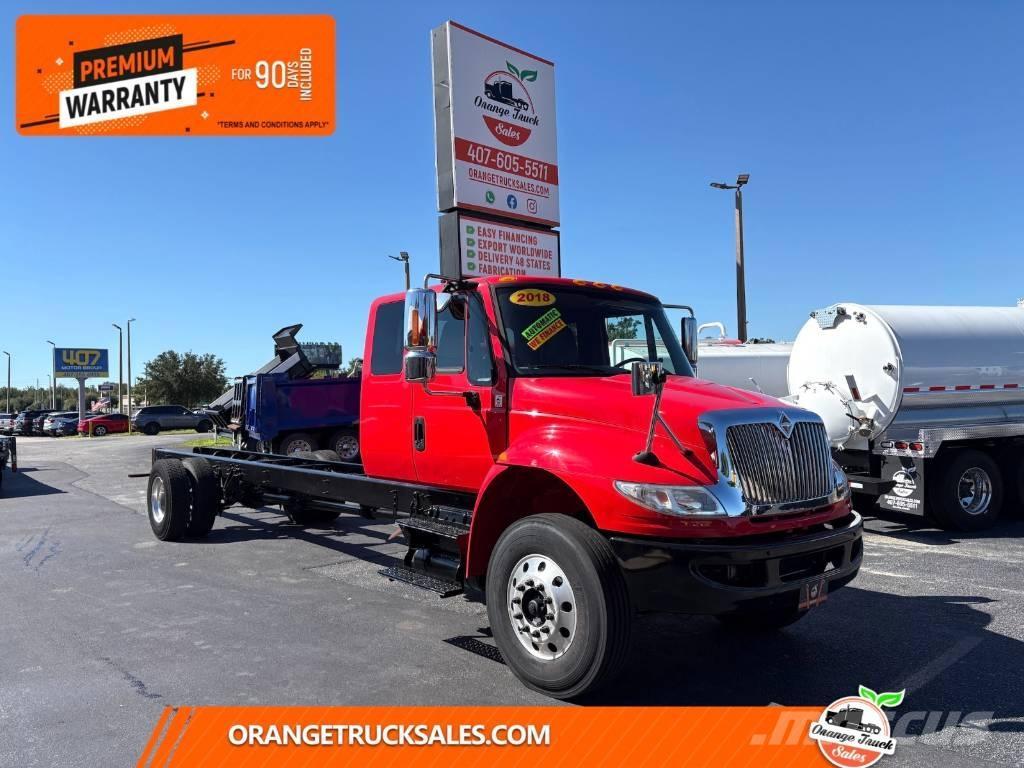 International 4300 Chassis Cab trucks
