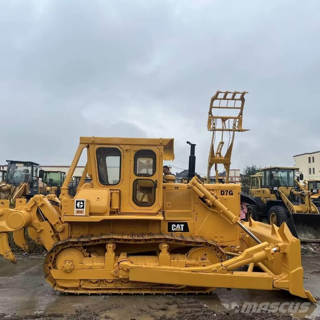 CAT D 7 G Graders