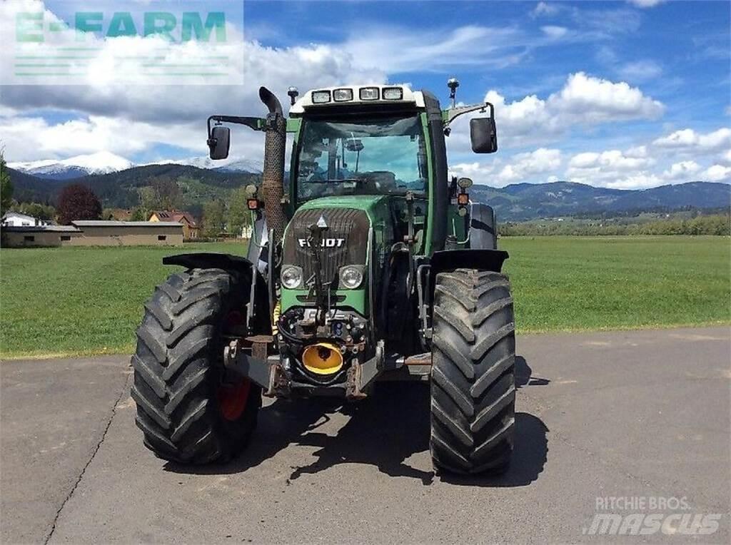 Fendt 820 Tractors