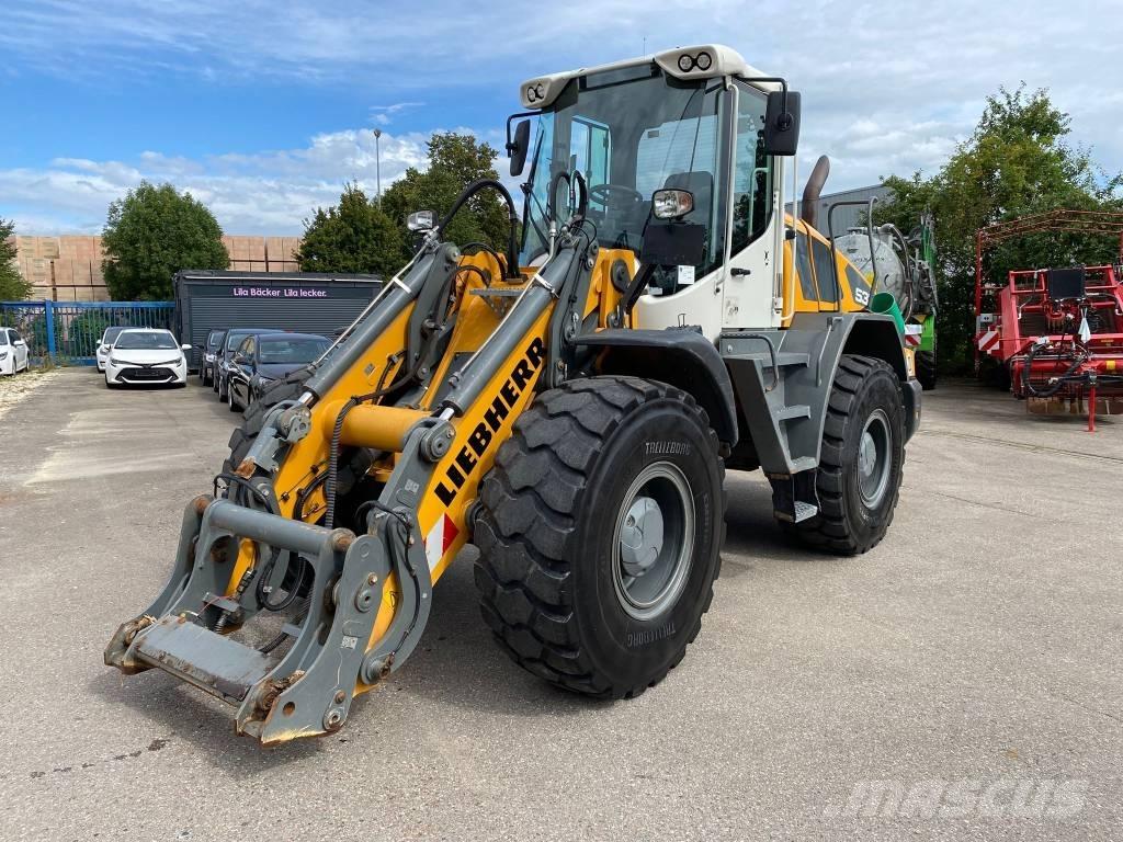 Liebherr L 538 Wheel loaders