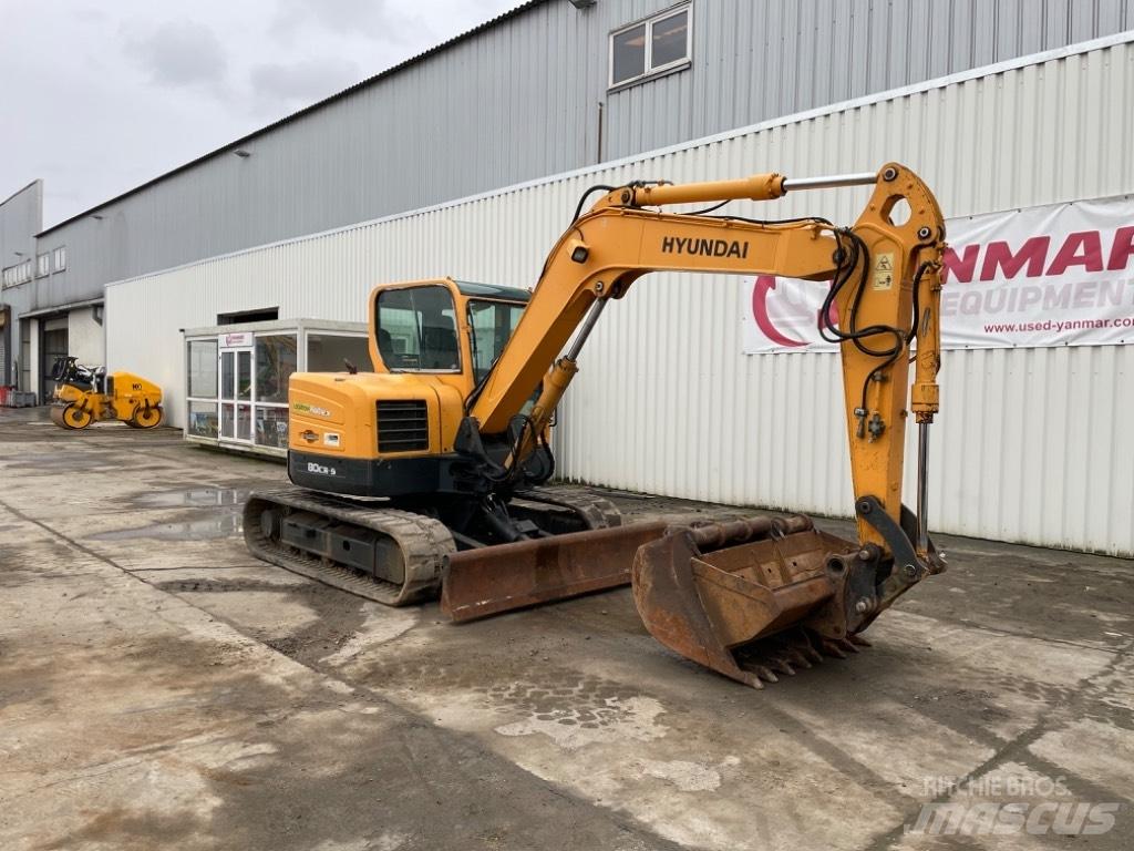 Hyundai R80CR-9 Midi excavators  7t - 12t