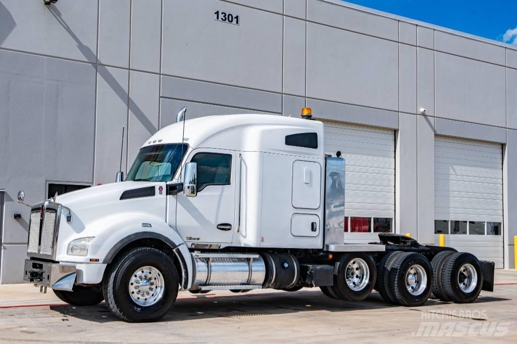 Kenworth T 880 Tractor Units