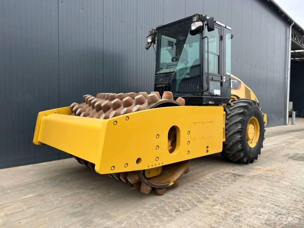 CAT CP74 Single drum rollers