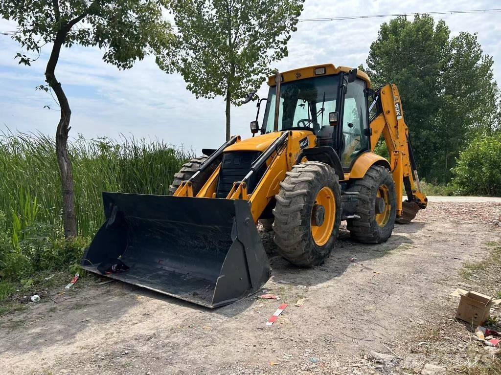 JCB 4 CX Backhoe loaders