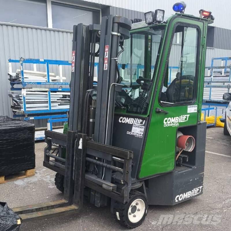 Combilift CB 2500 4-way reach trucks