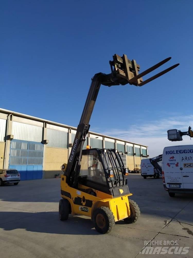 JCB TLT 30 Diesel trucks