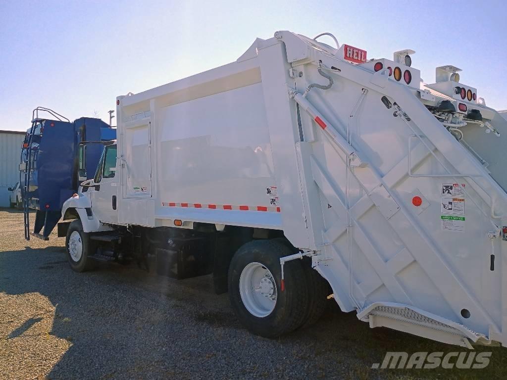 International 7400 Waste trucks