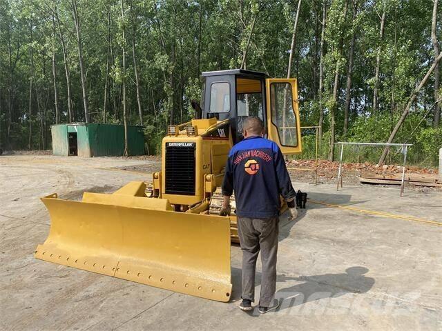 CAT D5G Crawler dozers
