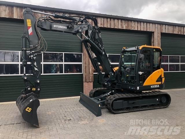 Hyundai HX 85 A Midi excavators  7t - 12t