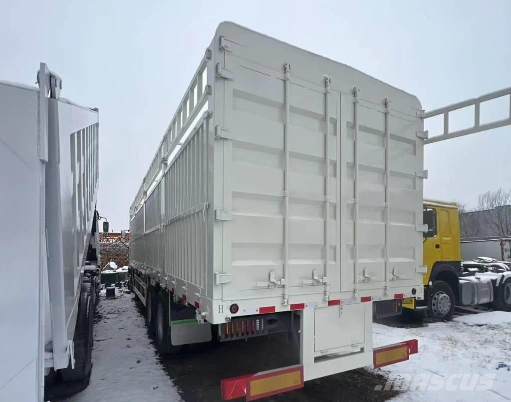 Howo 371 8x4 Tipper trucks