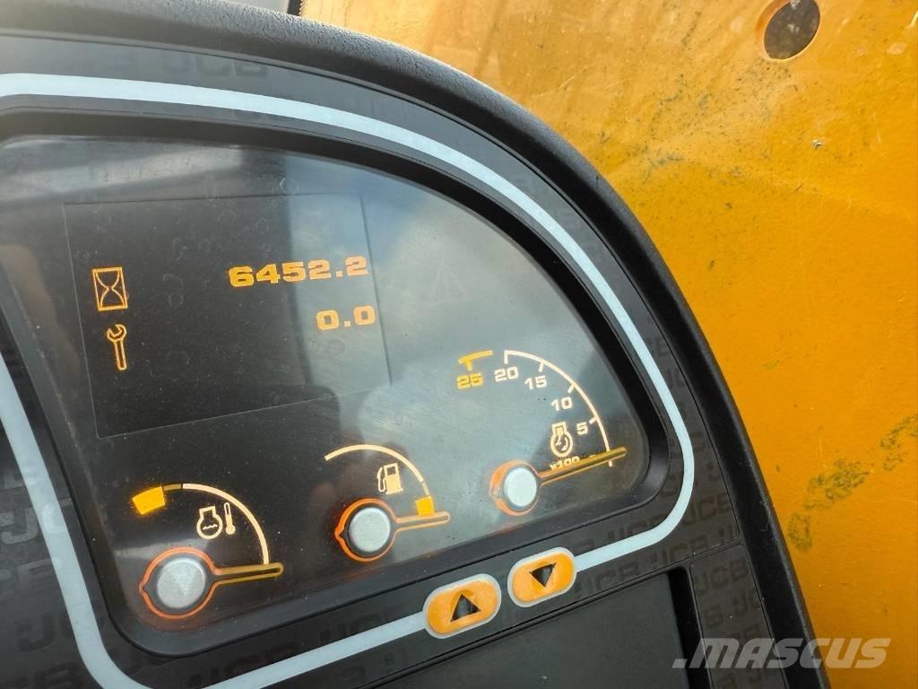 JCB 535-140 Hiviz Telescopic handlers