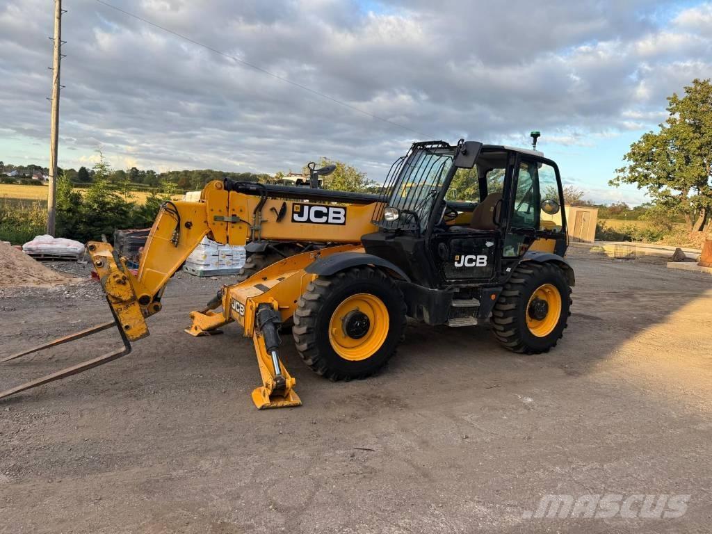 JCB 535-140 Hiviz Telescopic handlers