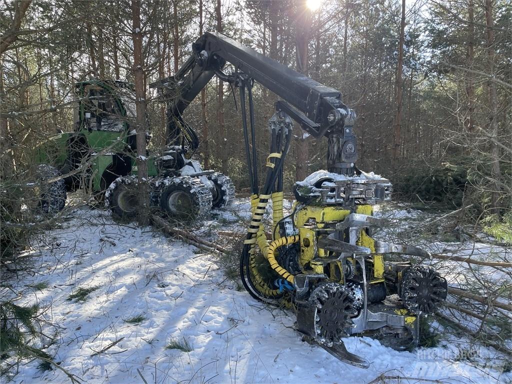 John Deere 1070E Harvesters