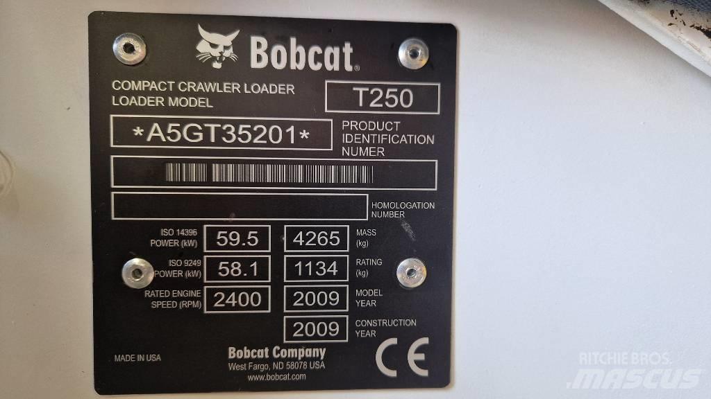 Bobcat T 250 Crawler loaders