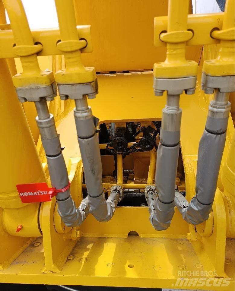 Komatsu PC 210 LC Crawler excavators