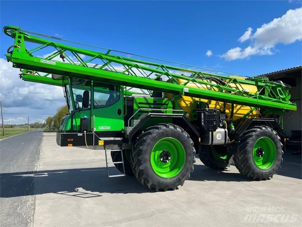 Dammann DT2500H Trailed sprayers