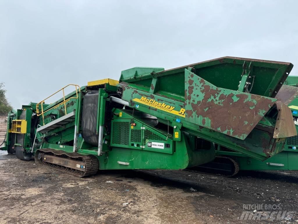 McCloskey R155 Mobile screeners