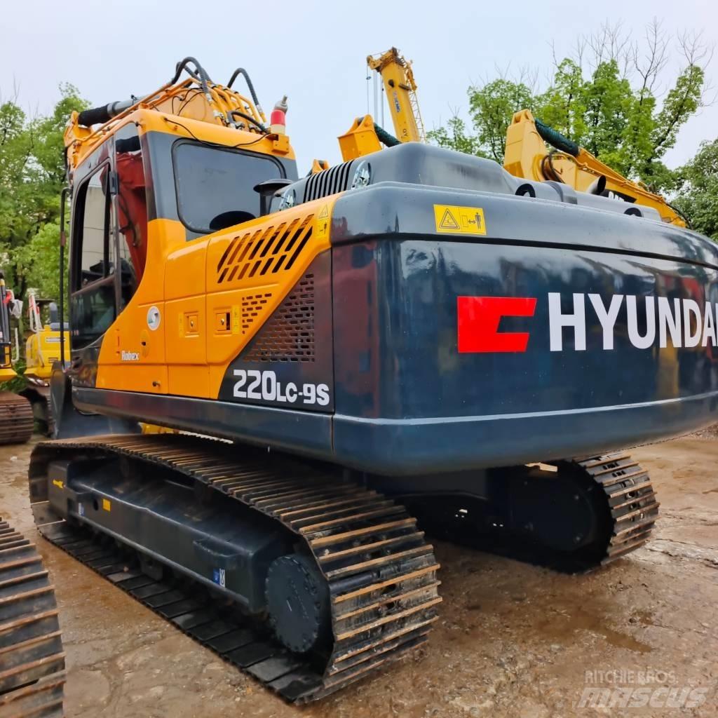 Hyundai 220lc-9s Crawler excavators