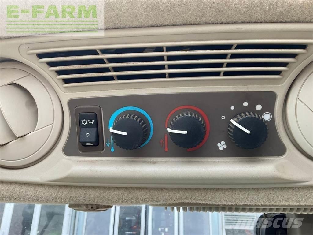 John Deere 5090R Tractors