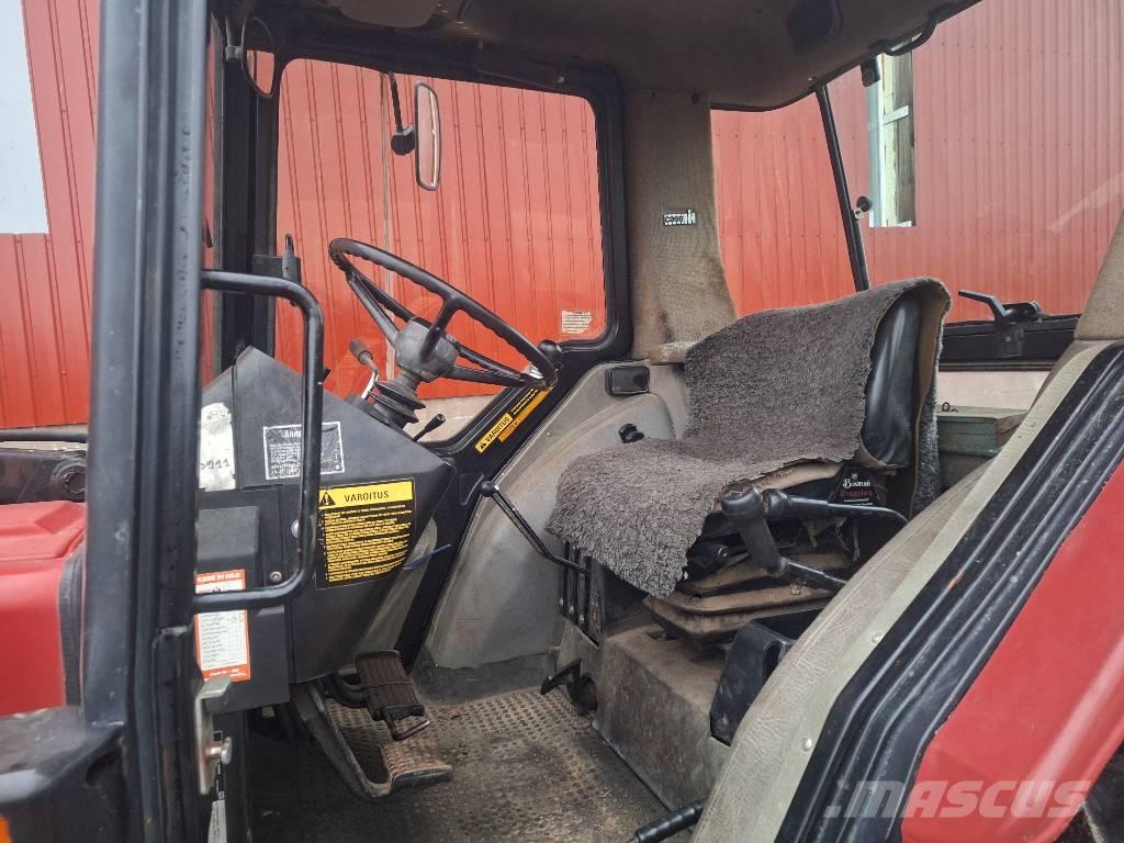 Case IH 885 XL Tractors