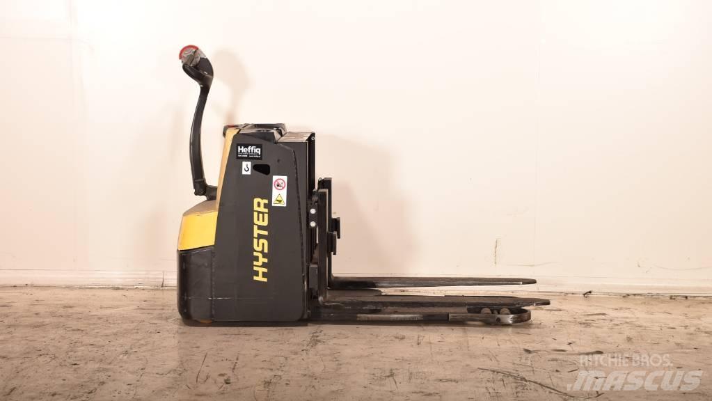 Hyster S2.4HBE Low lifter