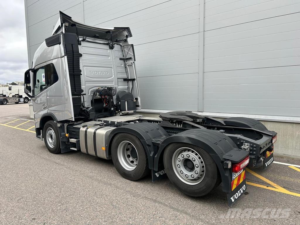 Volvo FM Tractor Units