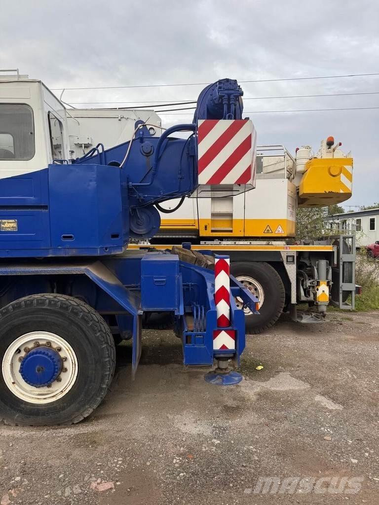 Tadano AR 300E Crane trucks