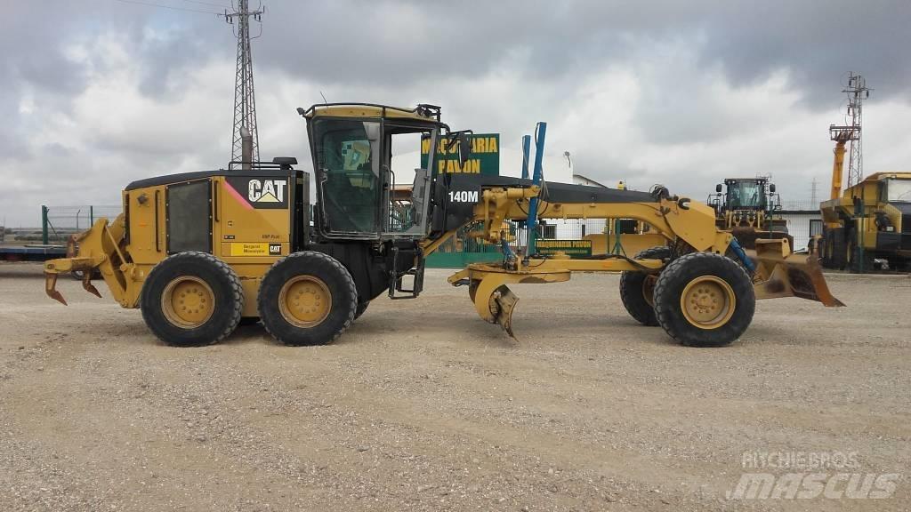 CAT 140 M Graders