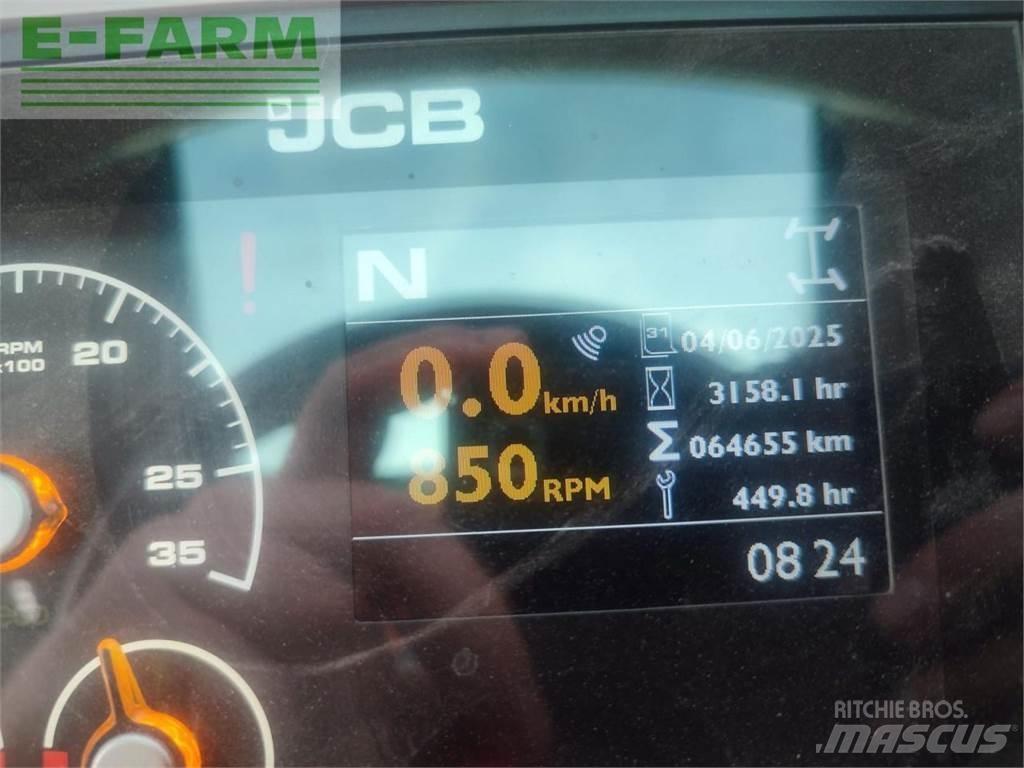 JCB 4220 fastrac Tractors