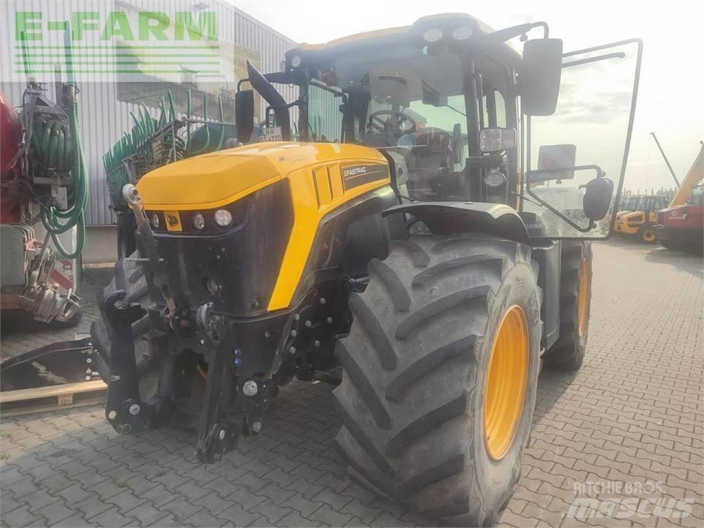 JCB 4220 fastrac Tractors