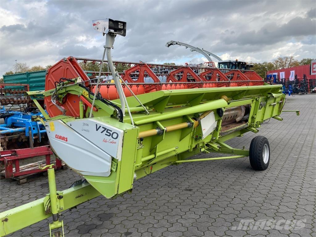CLAAS Vario 750 Harvester heads