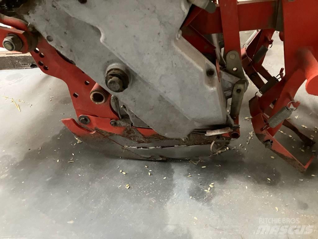 Kuhn gaspardo Precision sowing machines