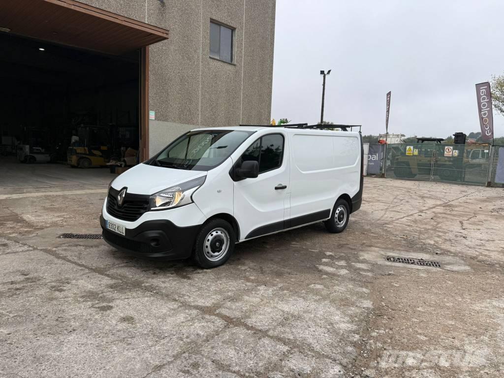 Renault Trafic Panel vans