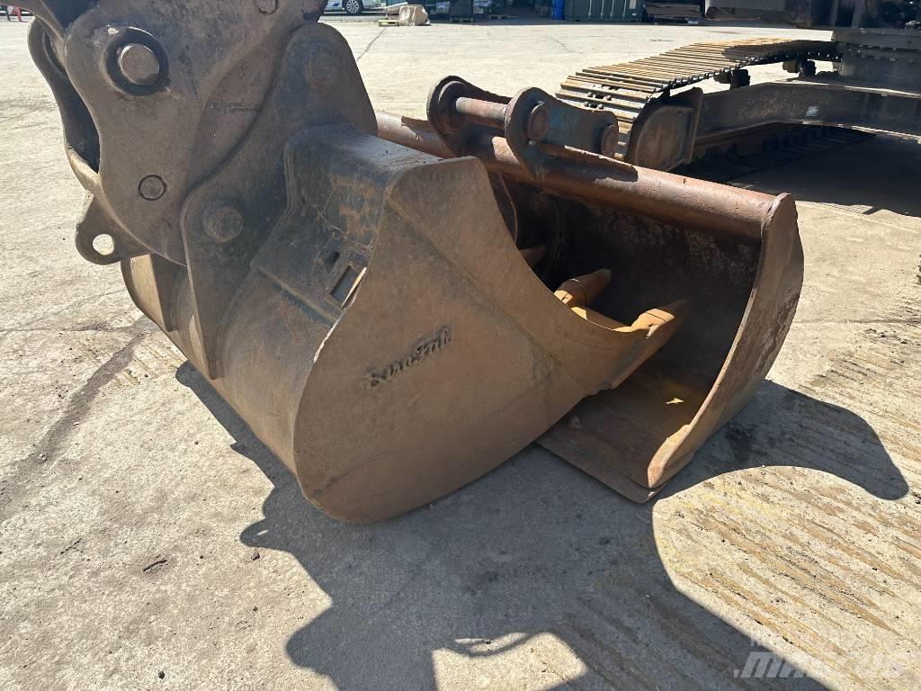 CASE CX 210 D Crawler excavators