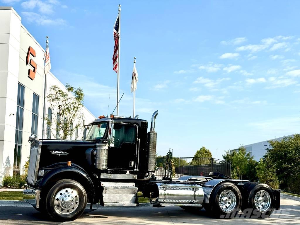 Kenworth W 900 Tractor Units